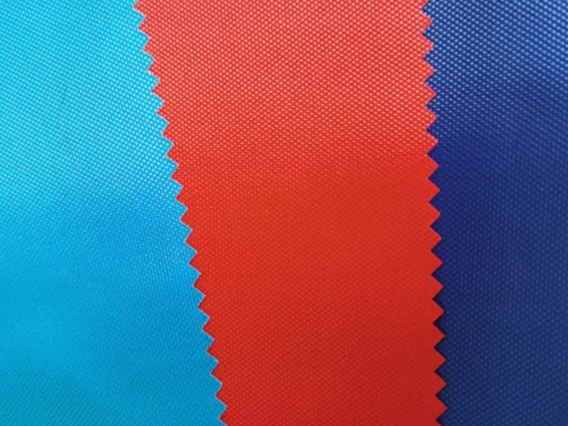 Kain Oxford Poliester 420d dengan Bersalut PVC untuk Khemah