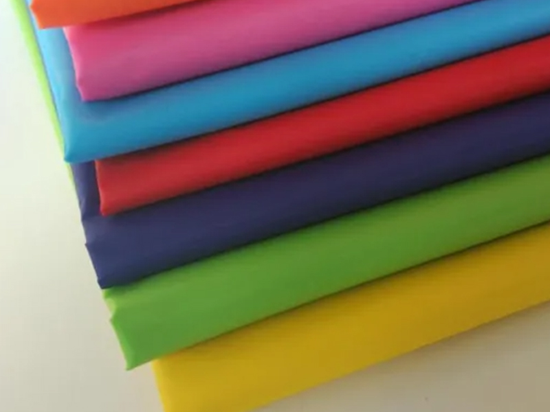 170t/190t/210t/230t/260t/290t Fabrik Taffeta Poliester Dicelup Biasa untuk Bendera/Jaket/Lapik